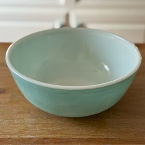 Vintage Pyrex 1950s 4 Quart Mixing Bowl 404